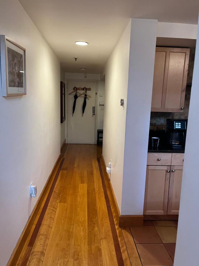 Full Loft-Style Apartment Near Omni New Haven Exterior photo